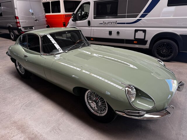 JAGUAR E-Type 4.2 Litre Serie 1.5 FHC Zustand 1 - Легковий автомобіль: фото 3 JAGUAR E-Type 4.2 Litre Serie 1.5 FHC Zustand 1 - Легковий автомобіль: фото 3