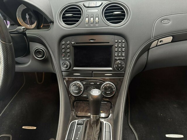 MERCEDES-BENZ SL 280 R 230 Mercedes-Scheckheft perfekt!... - Кабріолет: фото 3 MERCEDES-BENZ SL 280 R 230 Mercedes-Scheckheft perfekt!... - Кабріолет: фото 3