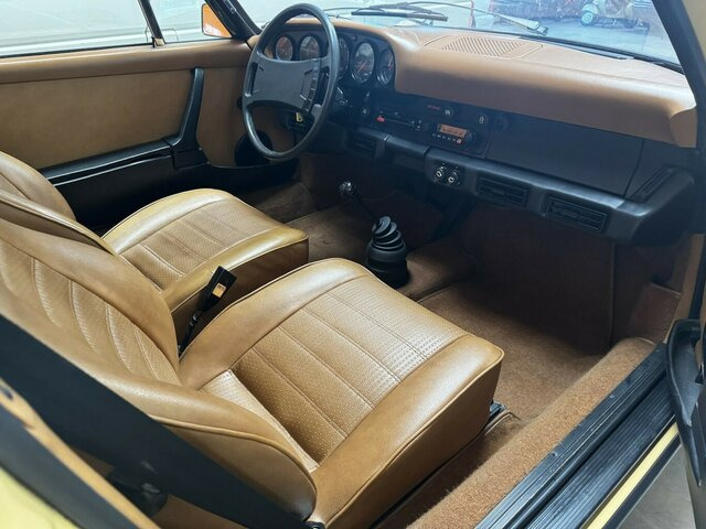 PORSCHE 911 S 2.7... - Легковий автомобіль: фото 4 PORSCHE 911 S 2.7... - Легковий автомобіль: фото 4