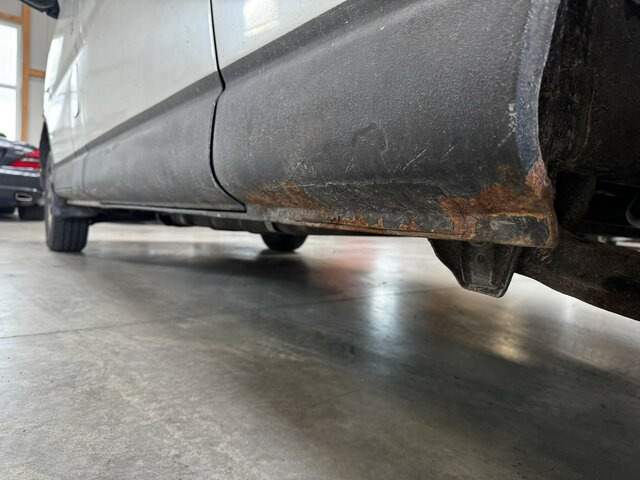 TOYOTA HiAce 2.5TD Kasten lang 4WD 4x4 - Суцільнометалевий фургон: фото 2 TOYOTA HiAce 2.5TD Kasten lang 4WD 4x4 - Суцільнометалевий фургон: фото 2