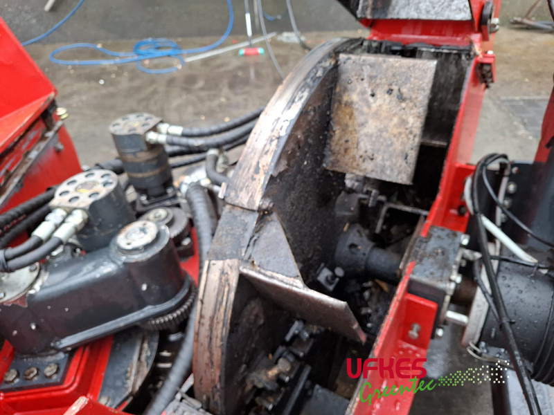 Дробарка для лісництва Greentec 930 / Mowi 400: фото 8 Дробарка для лісництва Greentec 930 / Mowi 400: фото 8