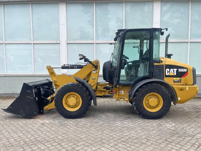 Cat 906 M    2018 - Колісний навантажувач: фото 3 Cat 906 M    2018 - Колісний навантажувач: фото 3