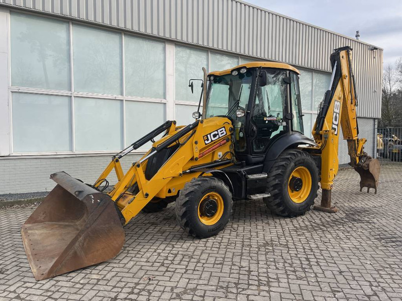 JCB 3 CX 2016 CE - Екскаватор-навантажувач: фото 1 JCB 3 CX 2016 CE - Екскаватор-навантажувач: фото 1
