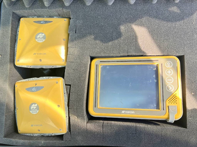 Гусеничний екскаватор Volvo EC 220 EL 2016 TOPCON 3D GPS: фото 11 Гусеничний екскаватор Volvo EC 220 EL 2016 TOPCON 3D GPS: фото 11