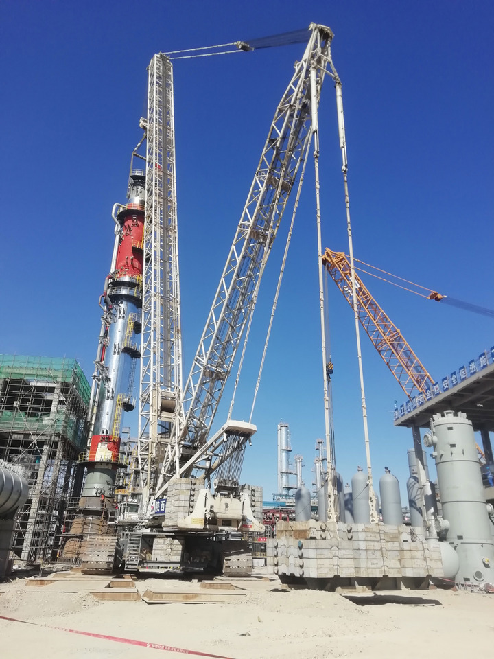 DEMAG CC6800-1 Construction Site Lifting Machine 1250t Second Hand Heavy Duty Crawler Crane Price - Гусеничний кран: фото 4 DEMAG CC6800-1 Construction Site Lifting Machine 1250t Second Hand Heavy Duty Crawler Crane Price - Гусеничний кран: фото 4