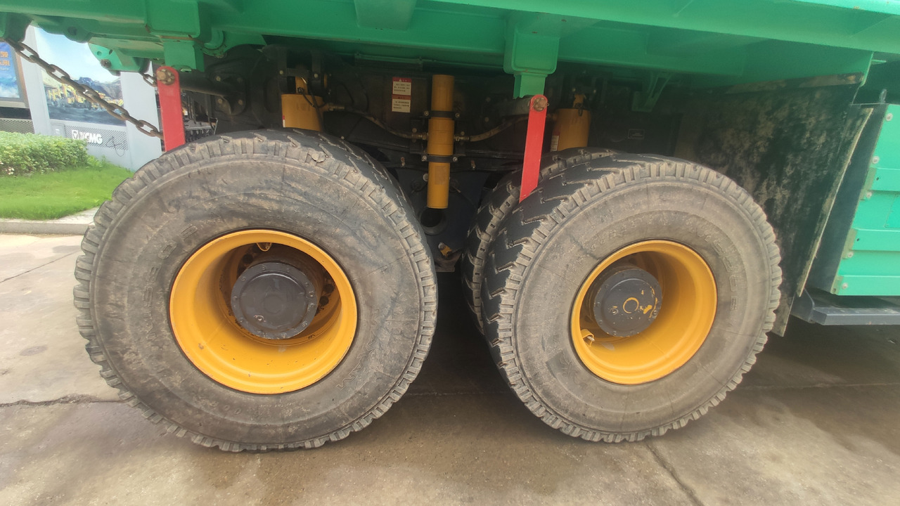 XCMG Official 2022 Year Used 72 Ton Cheap Tipper Truck XDR80TE Dumper Truck Price - Самоскид: фото 5 XCMG Official 2022 Year Used 72 Ton Cheap Tipper Truck XDR80TE Dumper Truck Price - Самоскид: фото 5