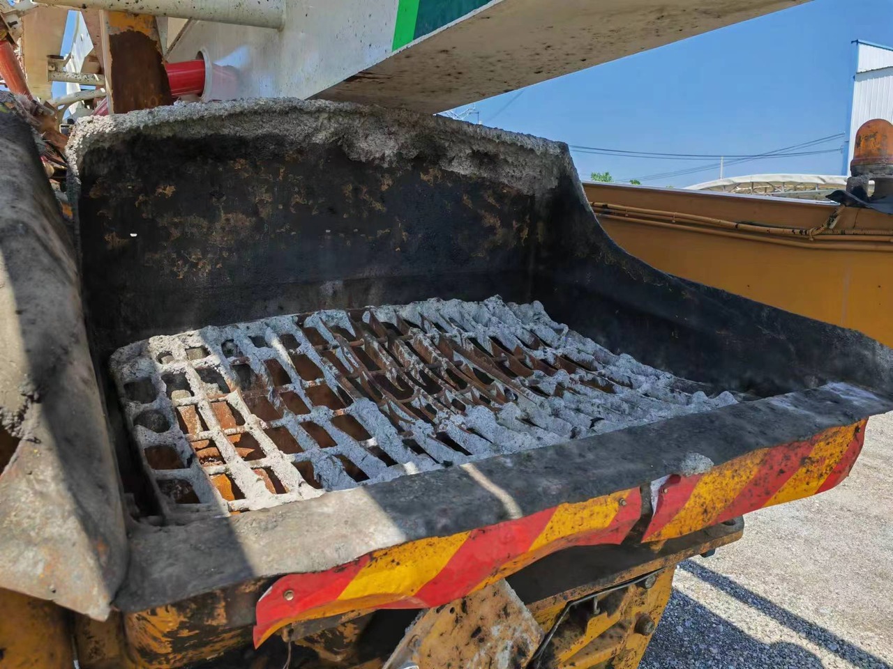 Автобетононасос XCMG Official Concrete Construction Machinery HB62V 62m Used Mobile Concrete Pump for Sale: фото 9