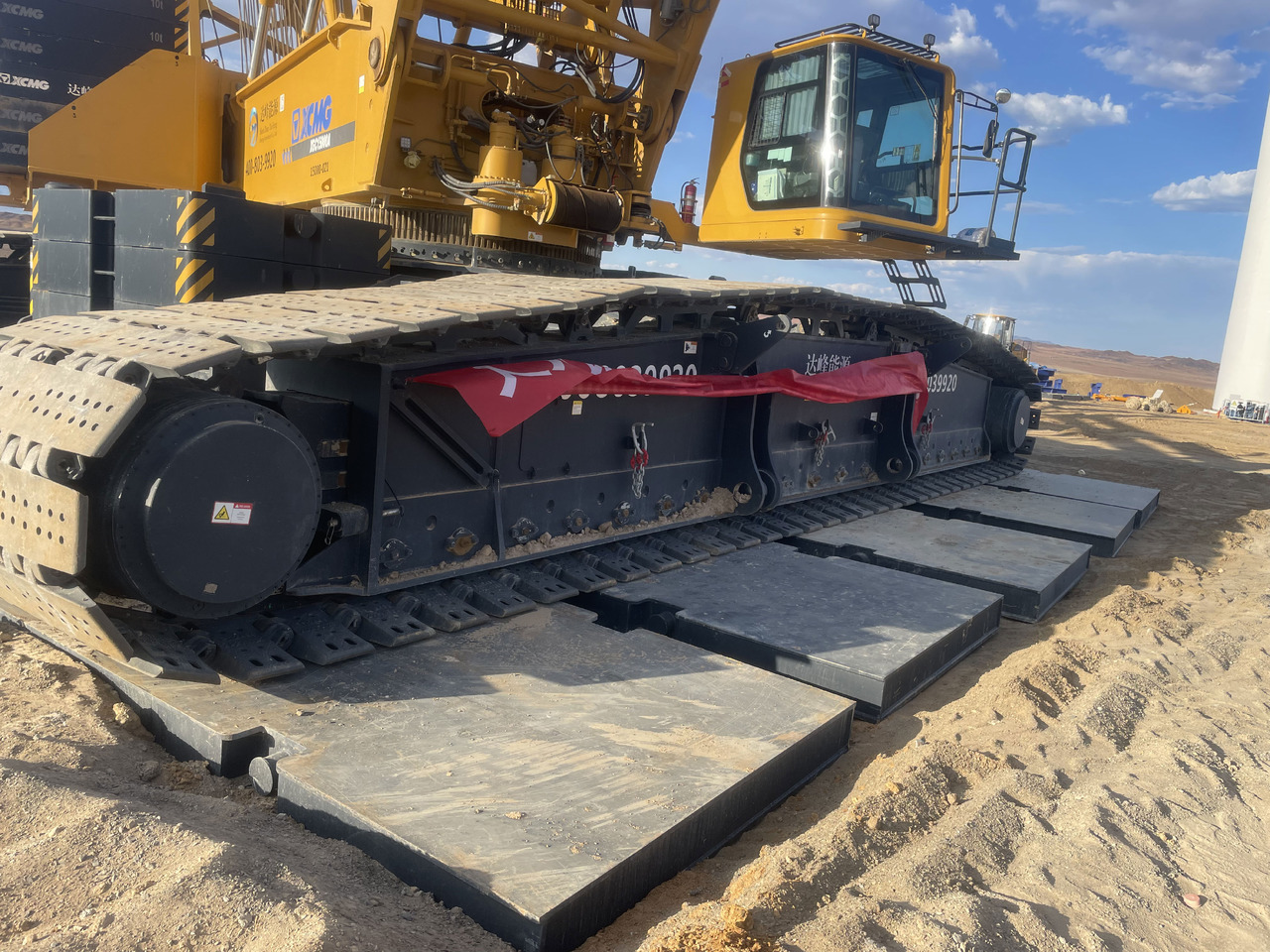 XCMG Official Heavy Duty Used Hydraulic Crane 1000 Ton XGC15000A Lattice Boom Tracked Crane Price - Гусеничний кран: фото 4 XCMG Official Heavy Duty Used Hydraulic Crane 1000 Ton XGC15000A Lattice Boom Tracked Crane Price - Гусеничний кран: фото 4
