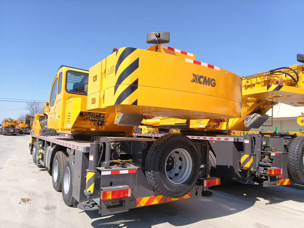 XCMG Official Second Hand 50 Ton Mobile Crane QY50K5D _5 Hydraulic Truck Mounted Crane Price For Sale - Автокран: фото 4 XCMG Official Second Hand 50 Ton Mobile Crane QY50K5D _5 Hydraulic Truck Mounted Crane Price For Sale - Автокран: фото 4