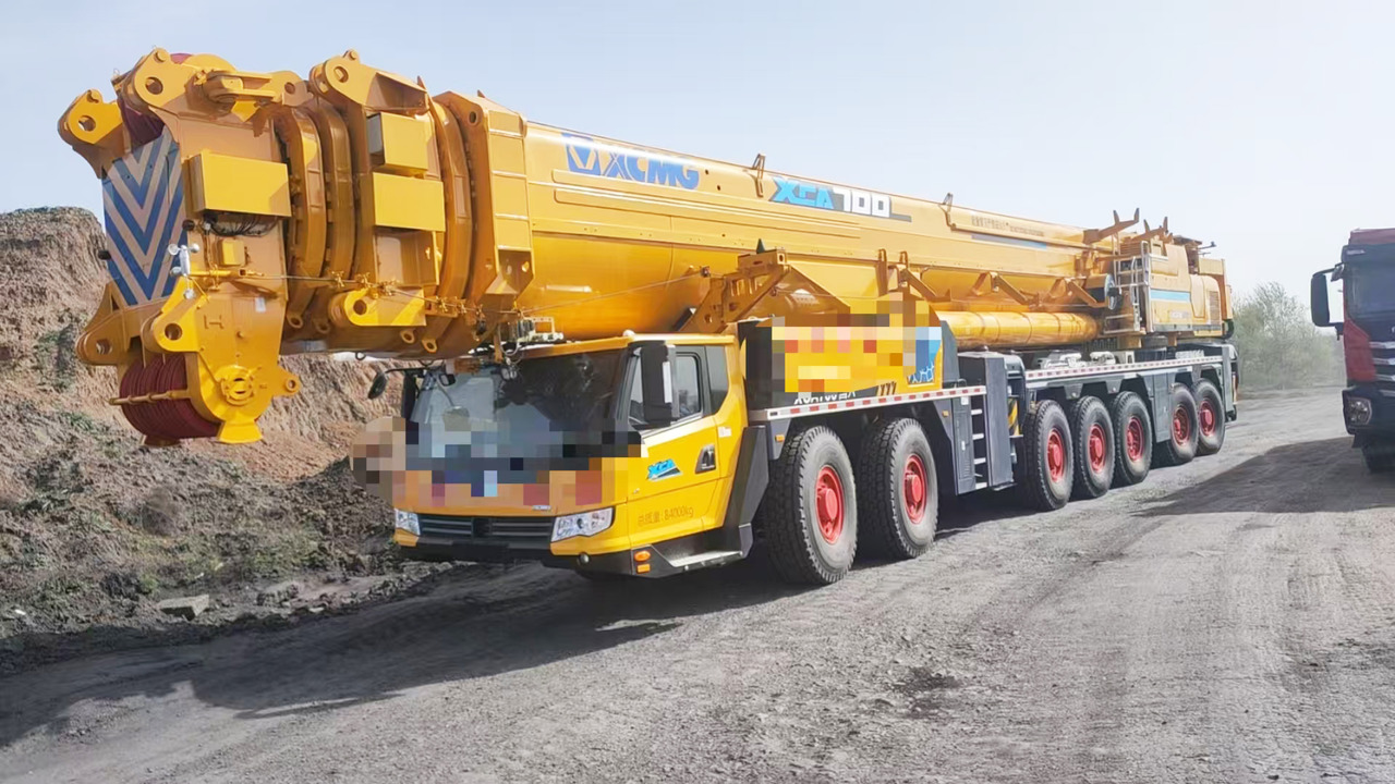 XCMG Official Second Hand Mobile Truck Crane XCA700 All Terrain Cranes With High Quality - Всюдихідний кран: фото 2 XCMG Official Second Hand Mobile Truck Crane XCA700 All Terrain Cranes With High Quality - Всюдихідний кран: фото 2