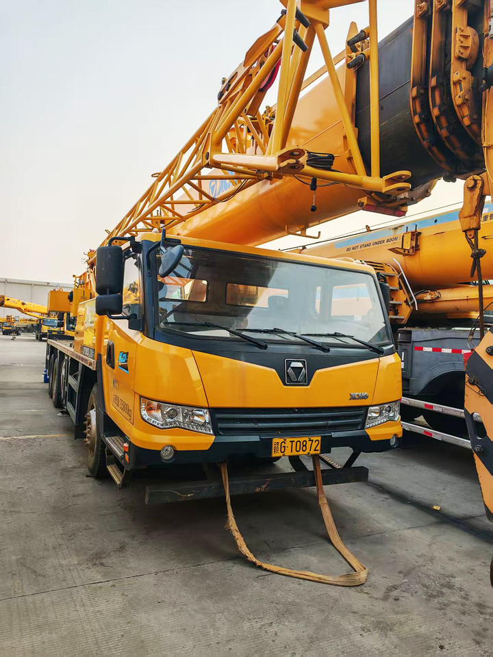 XCMG Official Used 25 Ton Truck Crane QY25K5D-5 Small Mobile Crane Price List - Автокран: фото 2 XCMG Official Used 25 Ton Truck Crane QY25K5D-5 Small Mobile Crane Price List - Автокран: фото 2