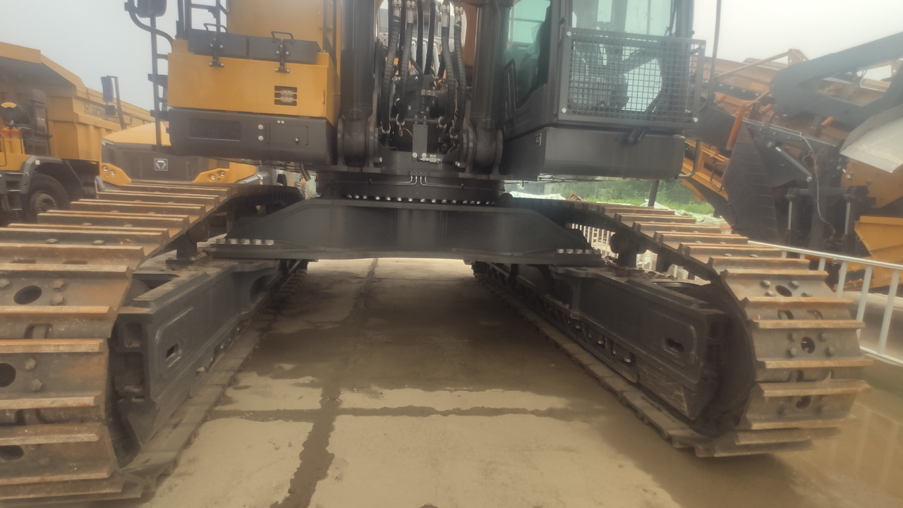 XCMG Official Used Heavy Duty Crawler Excavators XE1050 100Ton Mine Excavator For Sale - Гусеничний екскаватор: фото 5 XCMG Official Used Heavy Duty Crawler Excavators XE1050 100Ton Mine Excavator For Sale - Гусеничний екскаватор: фото 5
