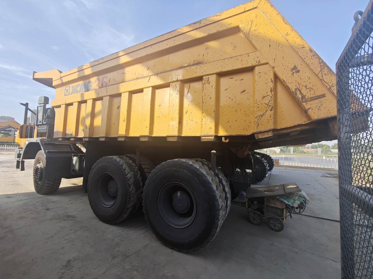 XCMG Official Used Mining Diesel Dump Truck XKT105A 70T Articulated Electric Tipper Hot Sale - Самоскид: фото 4 XCMG Official Used Mining Diesel Dump Truck XKT105A 70T Articulated Electric Tipper Hot Sale - Самоскид: фото 4