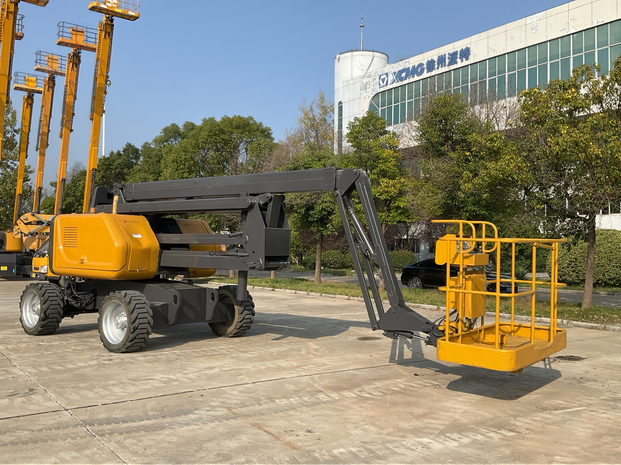 XCMG Official Used Self Propelled Boom Lift GTBZ18 18m Cherry Picker Price List - Колінчастий підйомник: фото 4 XCMG Official Used Self Propelled Boom Lift GTBZ18 18m Cherry Picker Price List - Колінчастий підйомник: фото 4