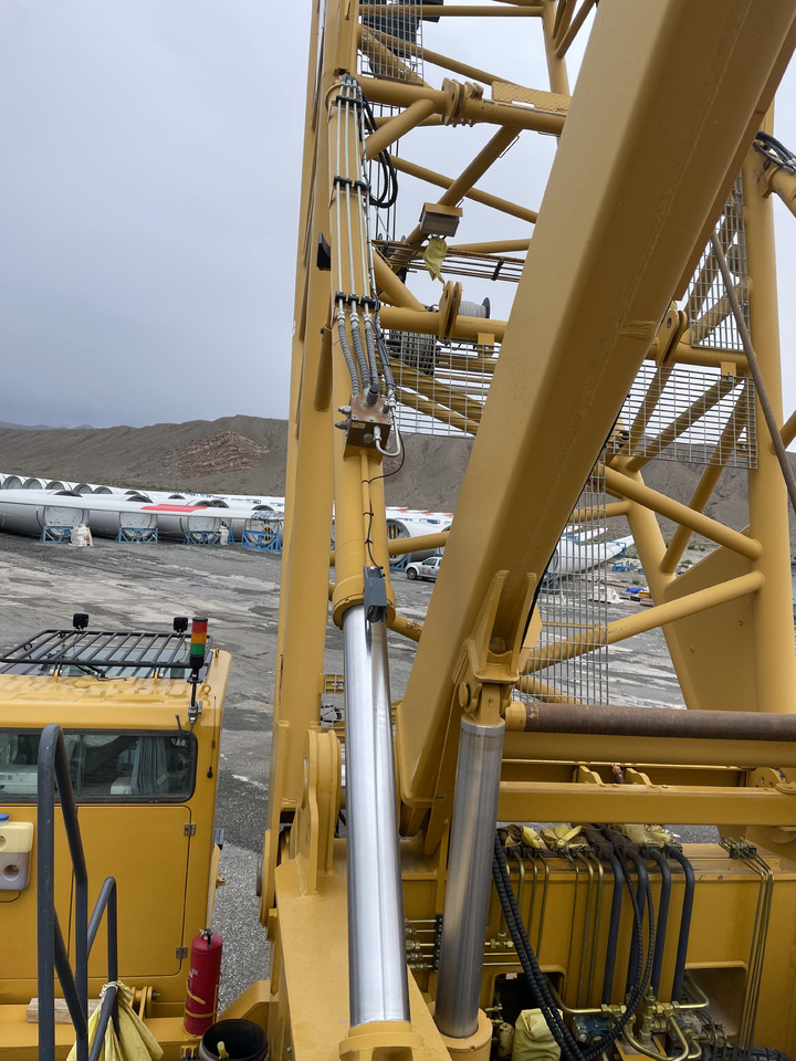 XCMG Official Used Telescopic Crawler Crane XGC11000A 1000 Ton Heavy Duty Lattice Boom Crawler Crane Sale - Гусеничний кран: фото 4 XCMG Official Used Telescopic Crawler Crane XGC11000A 1000 Ton Heavy Duty Lattice Boom Crawler Crane Sale - Гусеничний кран: фото 4