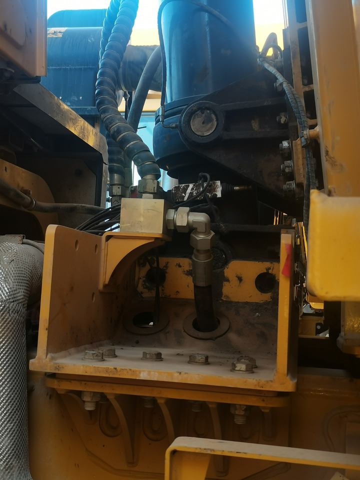 XCMG Official XDR80T 70 Ton 6x4 Dump Tuck Used Tipper Dump Truck Price - Самоскид: фото 4 XCMG Official XDR80T 70 Ton 6x4 Dump Tuck Used Tipper Dump Truck Price - Самоскид: фото 4
