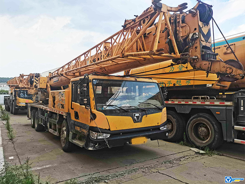 XCMG QY25K-II 25ton 2014 used second hand pickup crane for sale - Автокран: фото 4 XCMG QY25K-II 25ton 2014 used second hand pickup crane for sale - Автокран: фото 4