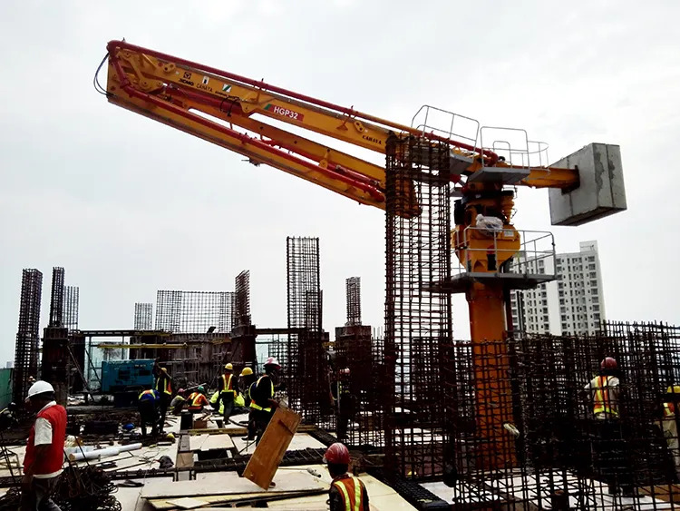 XCMG Schwing Concrete Distributor HGP32 High Efficiency 22kw 32m Hydraulic Spider Concrete Placing Boom Made in China - Стаціонарний бетононасос: фото 5 XCMG Schwing Concrete Distributor HGP32 High Efficiency 22kw 32m Hydraulic Spider Concrete Placing Boom Made in China - Стаціонарний бетононасос: фото 5