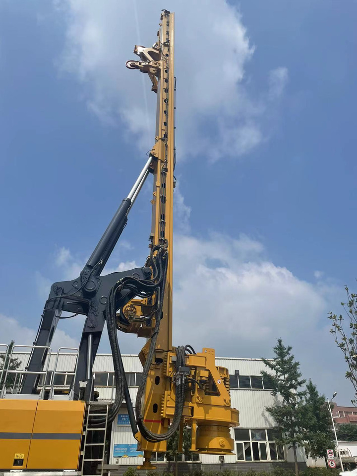 XCMG Used Drilling Rigs Rig Machine XR380E Pile Rig top supplier - Бурова установка: фото 2 XCMG Used Drilling Rigs Rig Machine XR380E Pile Rig top supplier - Бурова установка: фото 2