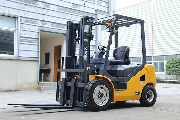 XCMG XCB30 3 ton hydraulic Fork Lift Truck Forklift With Attachments - Навантажувач підвищеної прохідності: фото 3 XCMG XCB30 3 ton hydraulic Fork Lift Truck Forklift With Attachments - Навантажувач підвищеної прохідності: фото 3