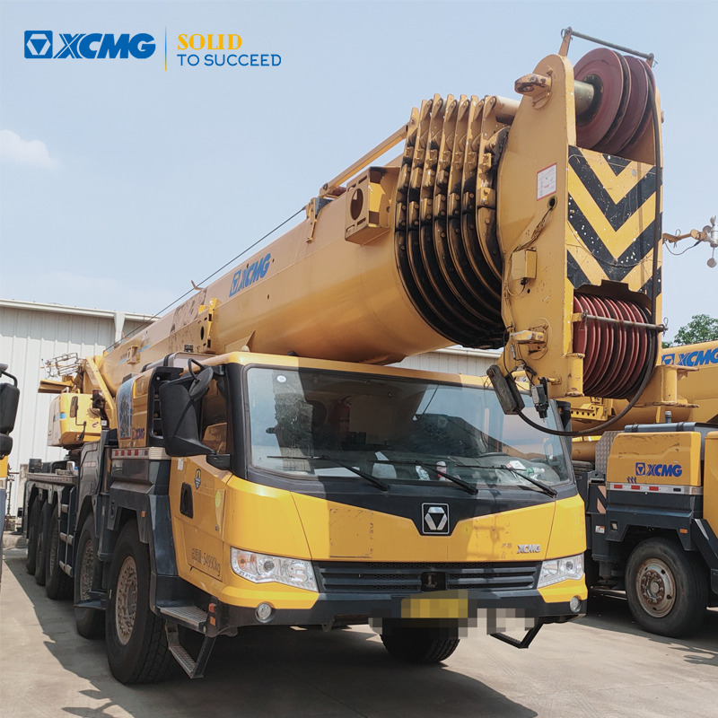 XCMG XCT130L8 second hand 130ton small hydraulic crane for sale - Автокран: фото 1 XCMG XCT130L8 second hand 130ton small hydraulic crane for sale - Автокран: фото 1