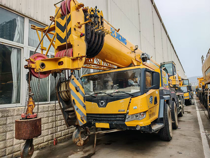 XCMG XCT80L6 80ton Mobile used hoist machine Lifting Truck Crane for Sale - Автокран: фото 5 XCMG XCT80L6 80ton Mobile used hoist machine Lifting Truck Crane for Sale - Автокран: фото 5