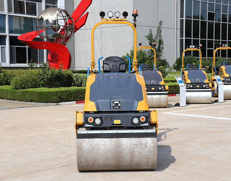 XCMG XD120VT diesel 2ton Light Mini Road Roller Machine - Дорожній каток: фото 5 XCMG XD120VT diesel 2ton Light Mini Road Roller Machine - Дорожній каток: фото 5