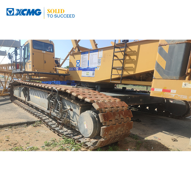 XCMG XGC200 200 tons hydraulic boom used crawler crane 2019 with good condition - Гусеничний кран: фото 1 XCMG XGC200 200 tons hydraulic boom used crawler crane 2019 with good condition - Гусеничний кран: фото 1