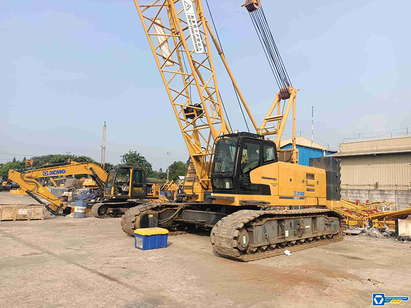 XCMG XGC75 small used 75ton crwler crane mobile with with Main Boom 58m - Гусеничний кран: фото 3 XCMG XGC75 small used 75ton crwler crane mobile with with Main Boom 58m - Гусеничний кран: фото 3