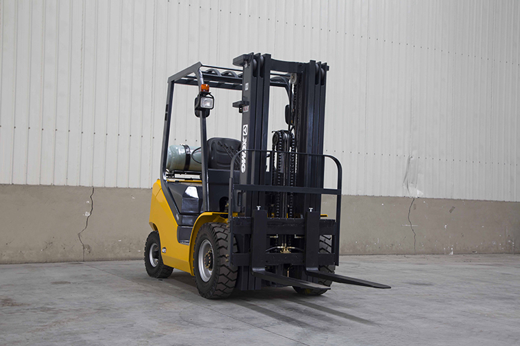 XCMG official 2.5 ton Tier 4 engine 5000 lb LPG gas lift truck propane forklift - Газовий навантажувач: фото 3 XCMG official 2.5 ton Tier 4 engine 5000 lb LPG gas lift truck propane forklift - Газовий навантажувач: фото 3
