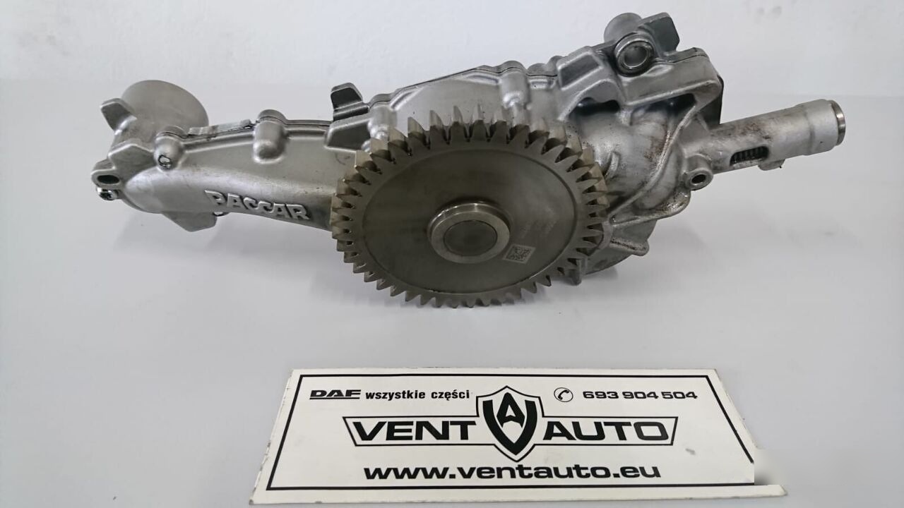 DAF 1955983 DAF XF 106 truck - Масляний насос в категорії Вантажівки: фото 1 DAF 1955983 DAF XF 106 truck - Масляний насос в категорії Вантажівки: фото 1