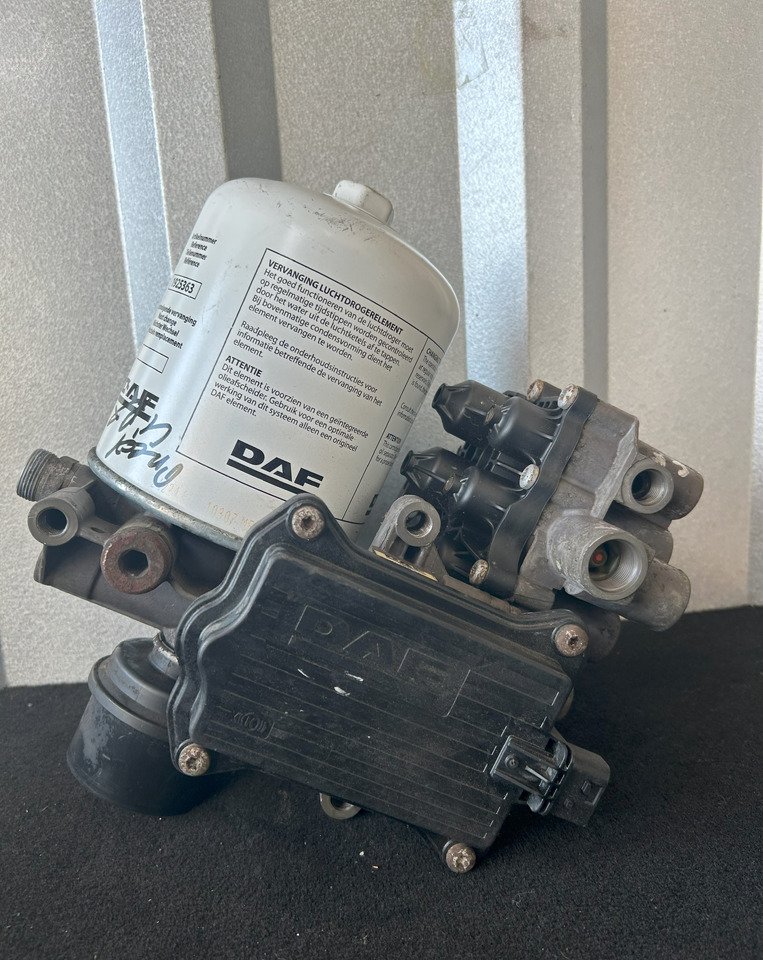 DAF CF XF 106 480 APU KIT ZEL2100 1973210 ( ELA1000 + AE6000) - Гальмівний клапан: фото 2 DAF CF XF 106 480 APU KIT ZEL2100 1973210 ( ELA1000 + AE6000) - Гальмівний клапан: фото 2