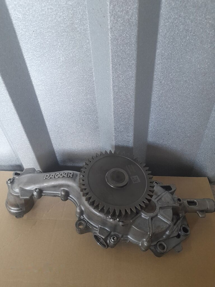 DAF XF 106 MX11 1955983 DAF XF 106 MX11 truck - Масляний насос в категорії Вантажівки: фото 1 DAF XF 106 MX11 1955983 DAF XF 106 MX11 truck - Масляний насос в категорії Вантажівки: фото 1