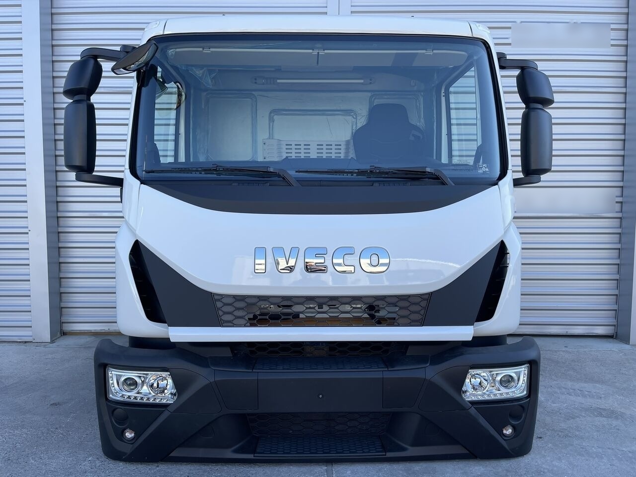 IVECO Eurocargo 75,120,150 for IVECO Eurocargo DAY cabine Fahrerhaus Cab - Кабіна в категорії Легкові автомобілі: фото 5 IVECO Eurocargo 75,120,150 for IVECO Eurocargo DAY cabine Fahrerhaus Cab - Кабіна в категорії Легкові автомобілі: фото 5