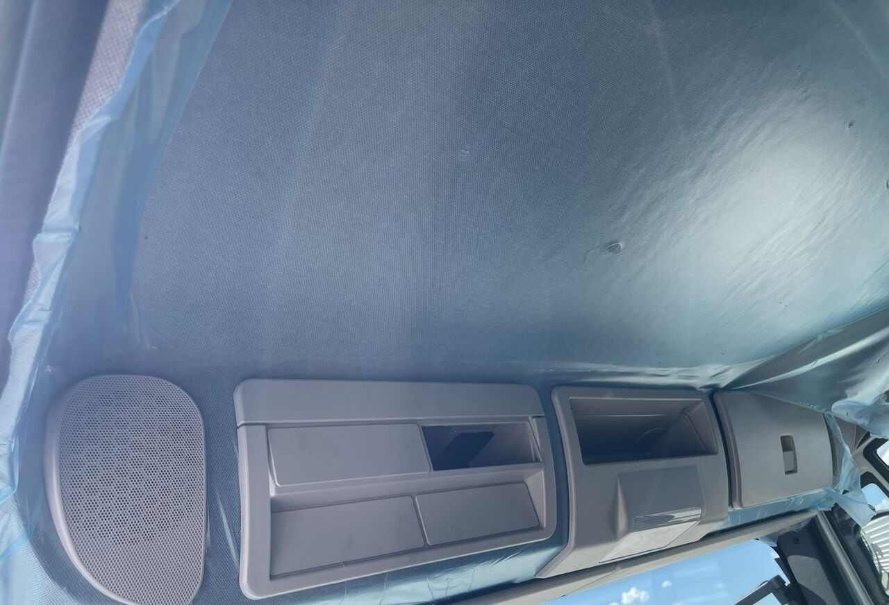 Новий Кабіна в категорії Легкові автомобілі IVECO Eurocargo  for IVECO Eurocargo DAY cabine: фото 8