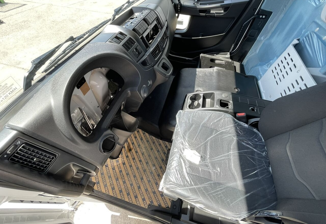 Новий Кабіна в категорії Легкові автомобілі IVECO Eurocargo  for IVECO Eurocargo DAY cabine: фото 7