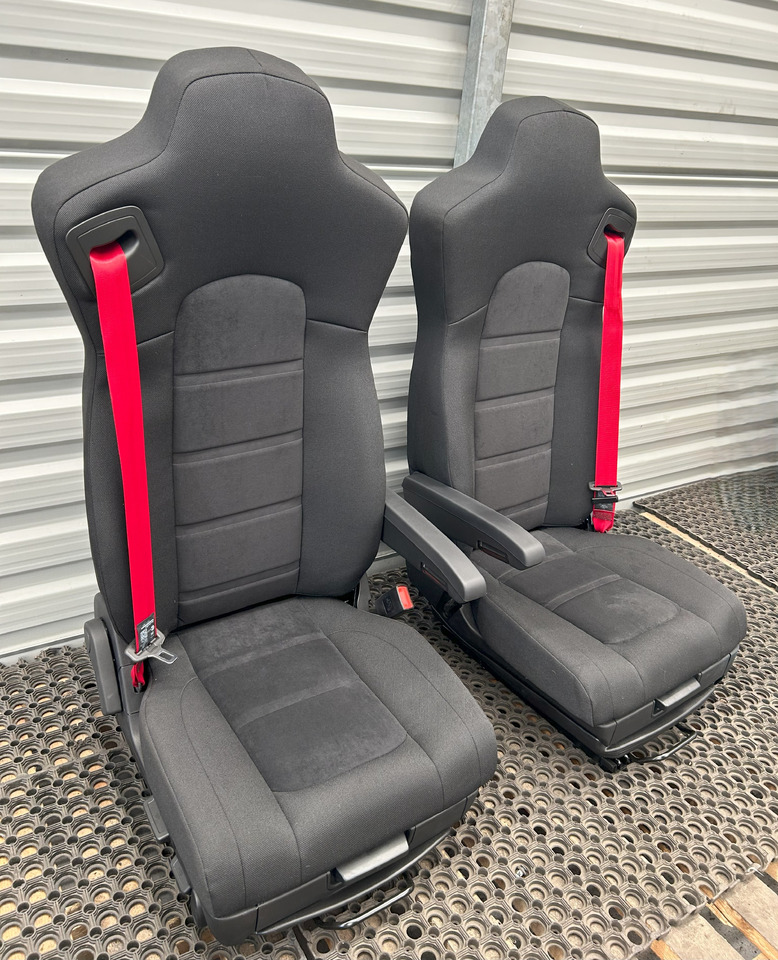 IVECO NEW SET OF SEATS IVECO S-WAY - Сидіння: фото 4 IVECO NEW SET OF SEATS IVECO S-WAY - Сидіння: фото 4