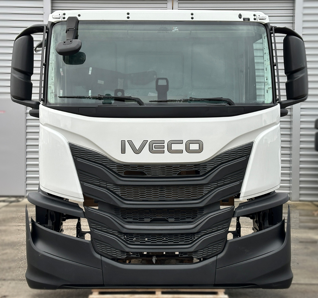 IVECO X-WAY CAB IVECO S-WAY IVECO T-WAY truck - Кабіна в категорії Вантажівки: фото 3 IVECO X-WAY CAB IVECO S-WAY IVECO T-WAY truck - Кабіна в категорії Вантажівки: фото 3