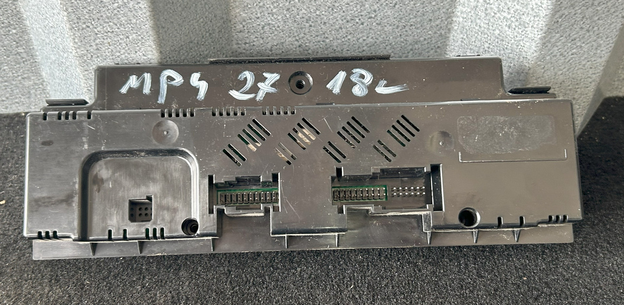 MERCEDES AIR CONDITIONING CONTROL PANEL AROCS MP4 - Частина системи кондиціонування: фото 2 MERCEDES AIR CONDITIONING CONTROL PANEL AROCS MP4 - Частина системи кондиціонування: фото 2