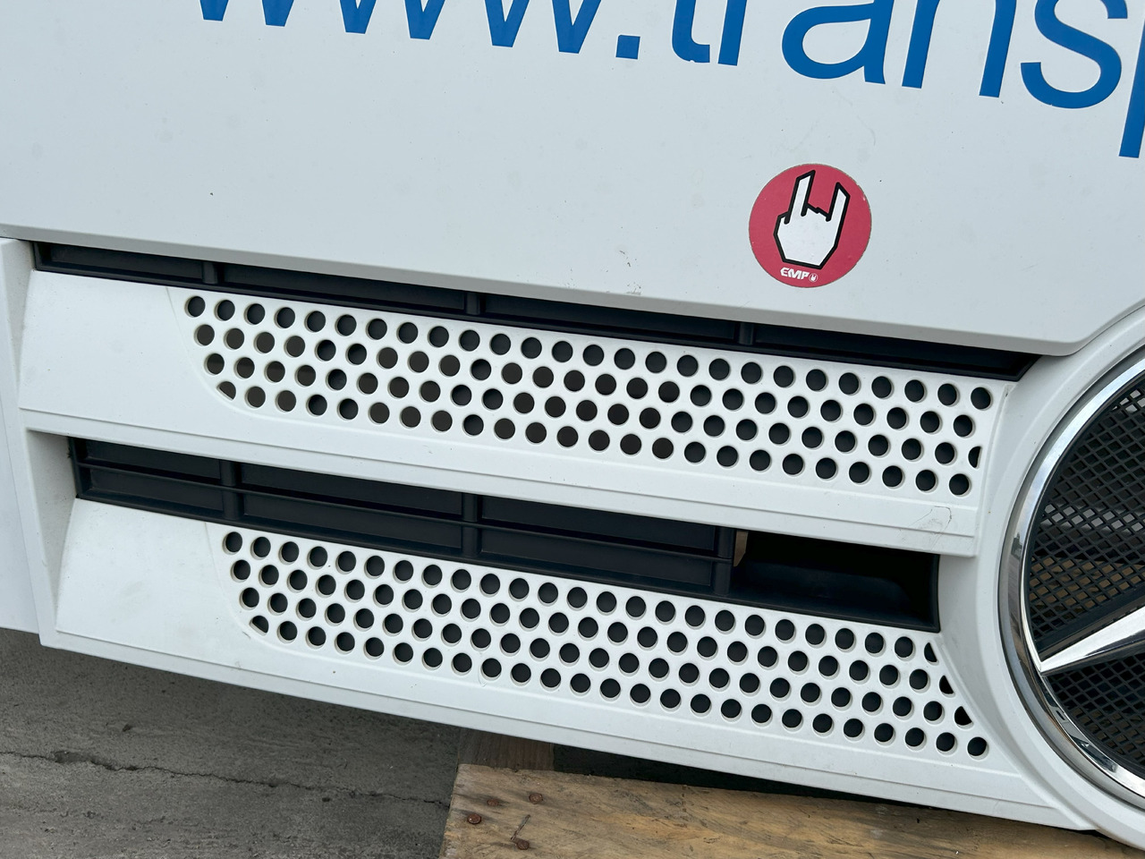 MERCEDES-BENZ ACTROS MP4 FRONT PANEL COMPLETE HOOD AND GRILL - Кузов і екстер'єр: фото 4 MERCEDES-BENZ ACTROS MP4 FRONT PANEL COMPLETE HOOD AND GRILL - Кузов і екстер'єр: фото 4