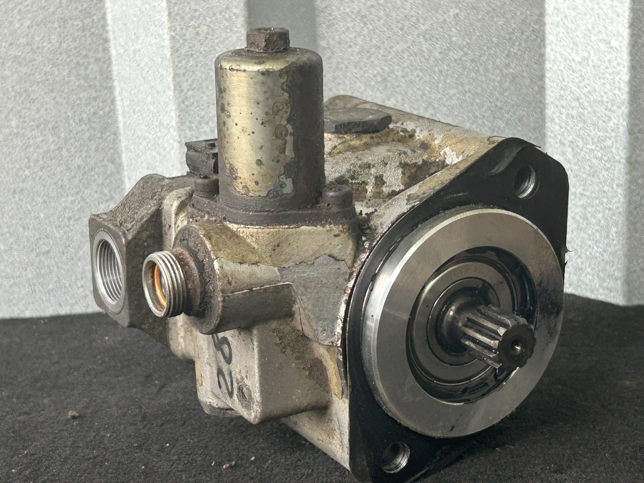 MERCEDES-BENZ ACTROS MP4 POWER STEERING PUMP - Насос гідропідсилювача в категорії Вантажівки: фото 1 MERCEDES-BENZ ACTROS MP4 POWER STEERING PUMP - Насос гідропідсилювача в категорії Вантажівки: фото 1