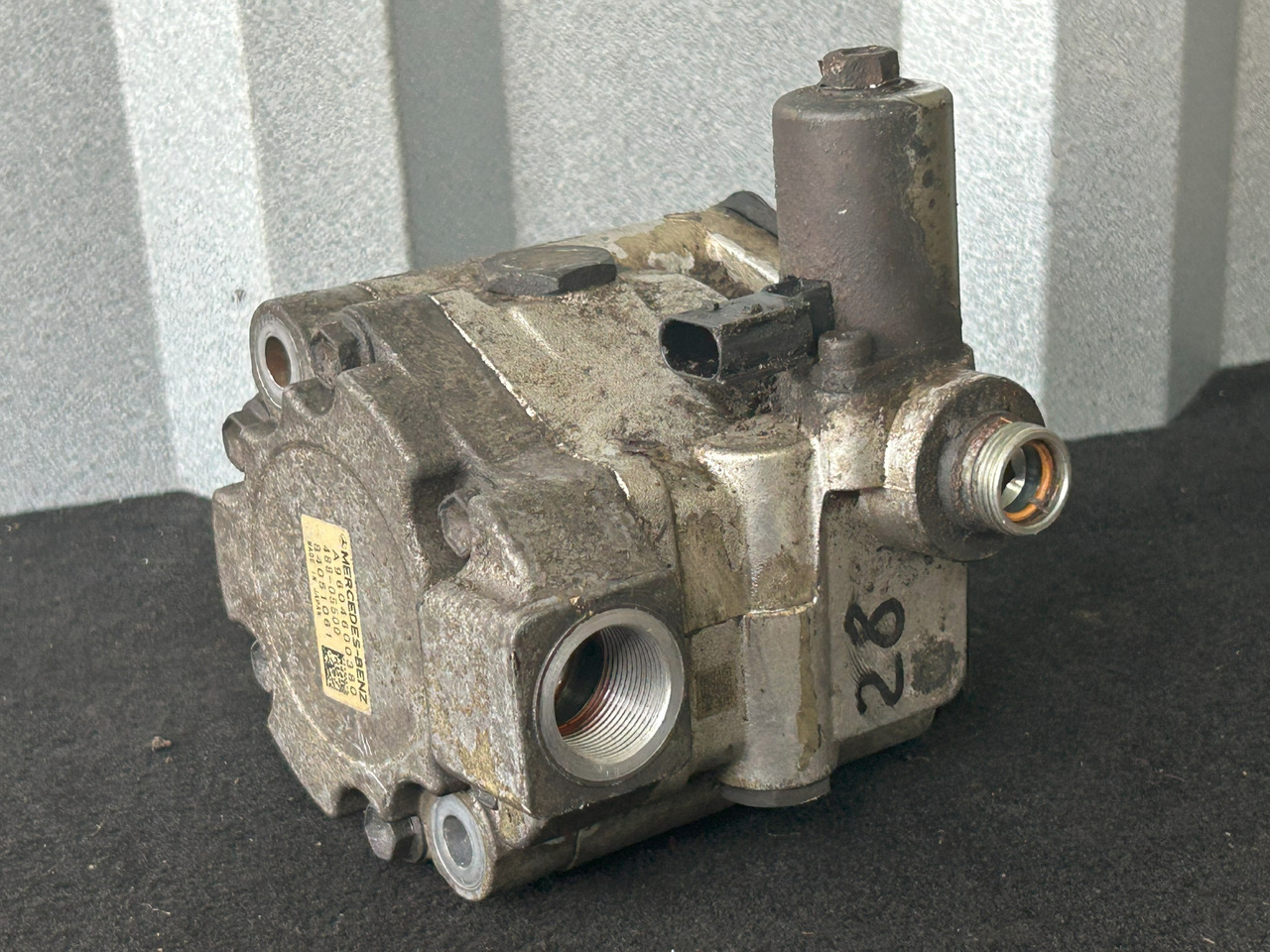 MERCEDES-BENZ ACTROS MP4 POWER STEERING PUMP - Насос гідропідсилювача в категорії Вантажівки: фото 3 MERCEDES-BENZ ACTROS MP4 POWER STEERING PUMP - Насос гідропідсилювача в категорії Вантажівки: фото 3