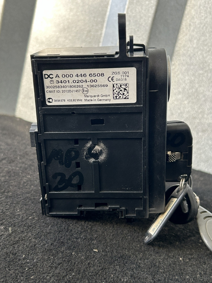 MERCEDES-BENZ ACTROS MP4 START/STOP IGNITION SWITCH - Приладова панель в категорії Вантажівки: фото 4 MERCEDES-BENZ ACTROS MP4 START/STOP IGNITION SWITCH - Приладова панель в категорії Вантажівки: фото 4