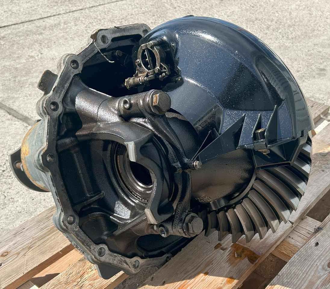 MERCEDES-BENZ DIFFERENTIAL WITH THROTTLE ACTROS MP4 R440-13 2,533 - Задня вісь в категорії Вантажівки: фото 2 MERCEDES-BENZ DIFFERENTIAL WITH THROTTLE ACTROS MP4 R440-13 2,533 - Задня вісь в категорії Вантажівки: фото 2