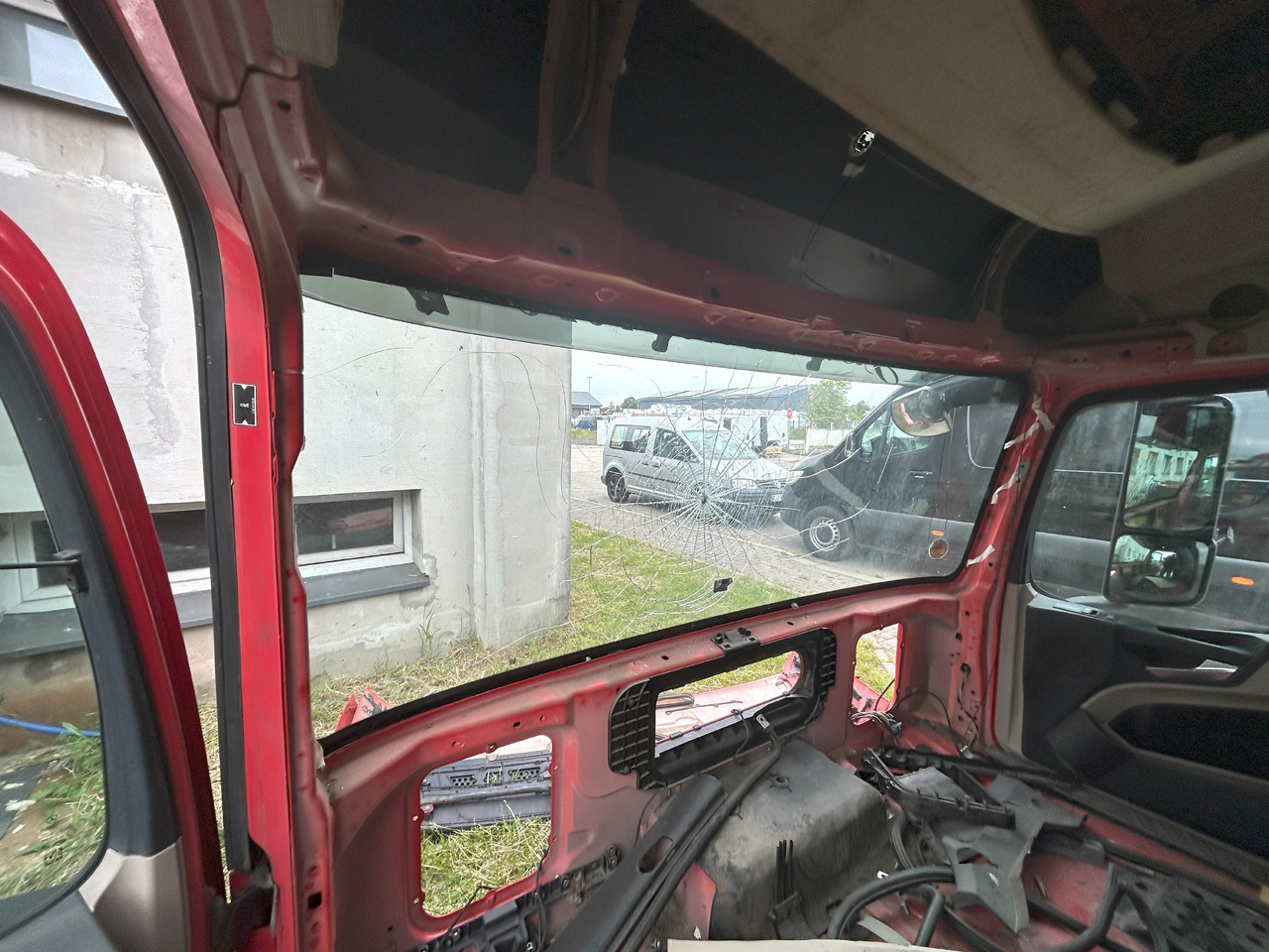 Кабіна Mercedes Actros MP4 L StreamSpace 2,50: фото 12 Кабіна Mercedes Actros MP4 L StreamSpace 2,50: фото 12