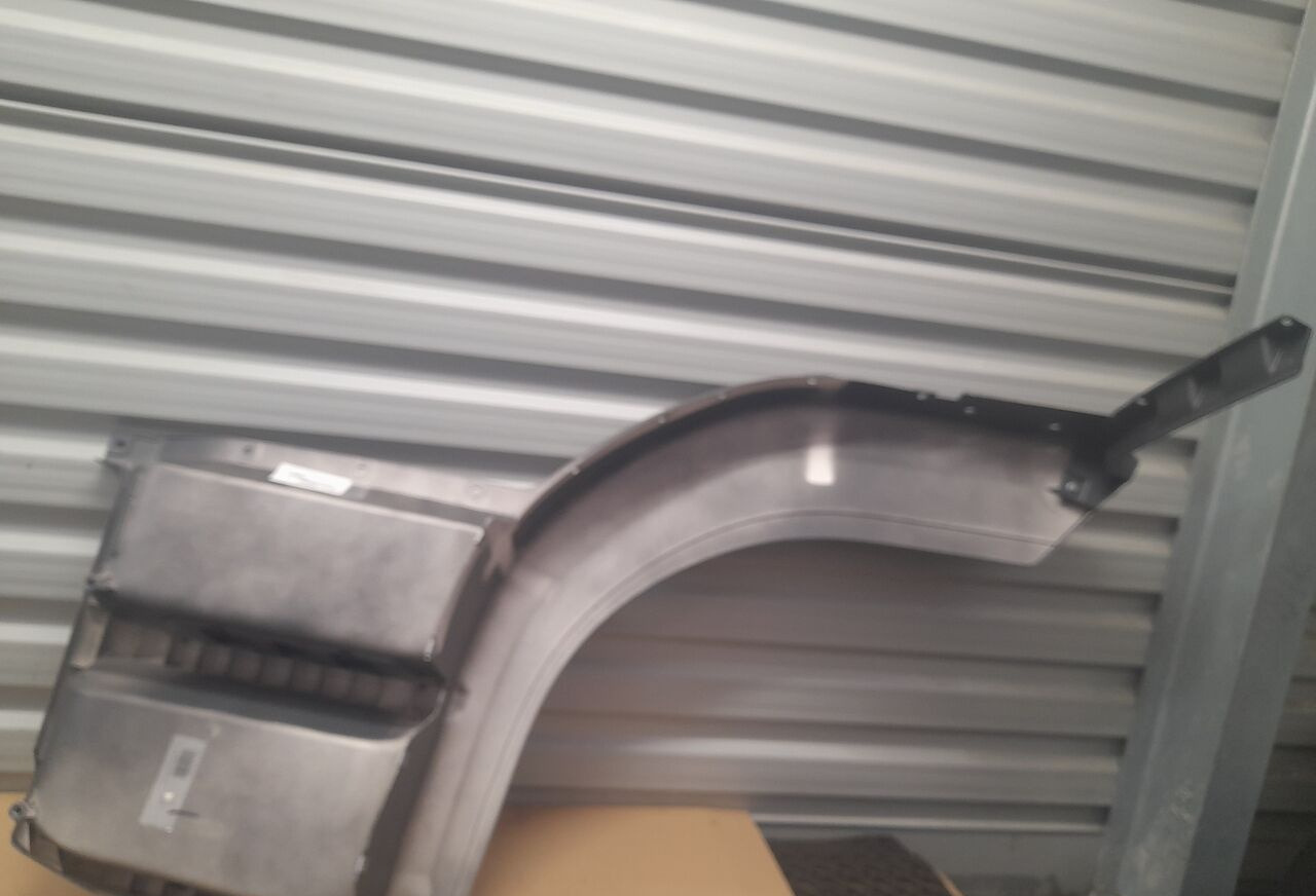 Mercedes-Benz ATEGO A9676660401 - Підніжка в категорії Вантажівки: фото 2 Mercedes-Benz ATEGO A9676660401 - Підніжка в категорії Вантажівки: фото 2