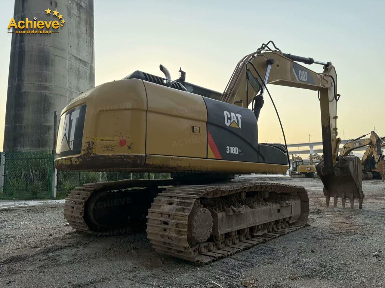 Caterpillar 318DL hydraulic excavator 0.72-0.8 m³ 91 kw/rpm 42.0-42.3 kN Cat® C4.2 【ACHIEVE】 TOP CONDITION!!! - Гусеничний екскаватор: фото 2 Caterpillar 318DL hydraulic excavator 0.72-0.8 m³ 91 kw/rpm 42.0-42.3 kN Cat® C4.2 【ACHIEVE】 TOP CONDITION!!! - Гусеничний екскаватор: фото 2
