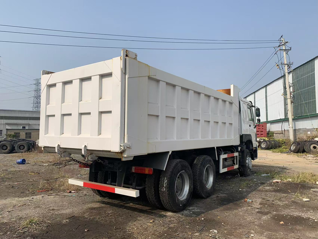 Howo Secondhand Commercial Vehicle 10-wheels HOWO Dumper Truck 6x4 Left Hand Drive Tipper Truck - Самоскид вантажівка: фото 5 Howo Secondhand Commercial Vehicle 10-wheels HOWO Dumper Truck 6x4 Left Hand Drive Tipper Truck - Самоскид вантажівка: фото 5