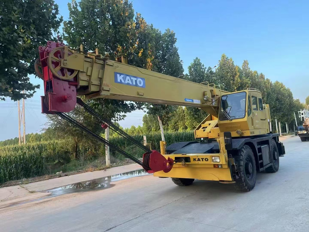 KATO KR250 Good Price 25 ton Rough Terrain Crane - Автокран: фото 2 KATO KR250 Good Price 25 ton Rough Terrain Crane - Автокран: фото 2