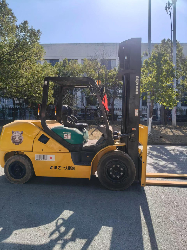 Komatsu FD50 Forklift Good Condition 5 ton Japanese Forklift - Дизельний навантажувач: фото 5 Komatsu FD50 Forklift Good Condition 5 ton Japanese Forklift - Дизельний навантажувач: фото 5